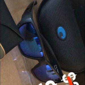 Costa Tuna Alley 580G sunglasses